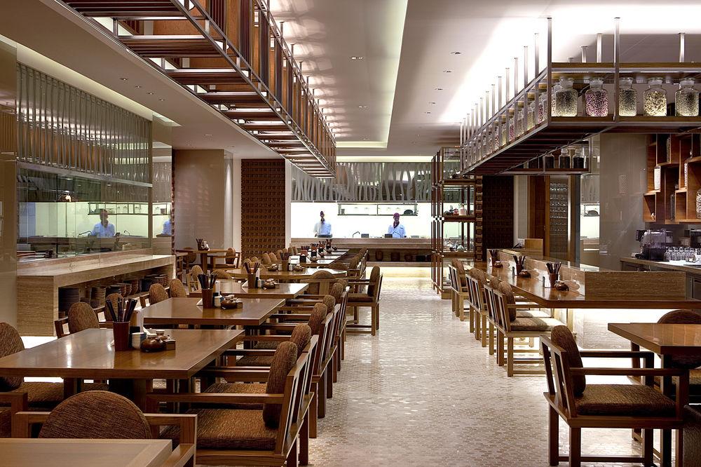 Sheraton & Hotel 5*