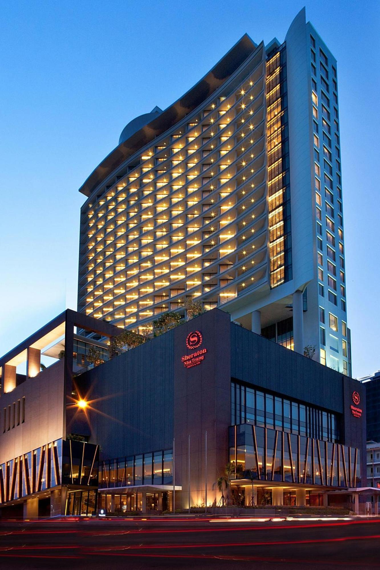 Sheraton & होटल 5*